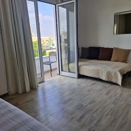 Downtown Living By 'Flats Nicosia' Leilighet Eksteriør bilde